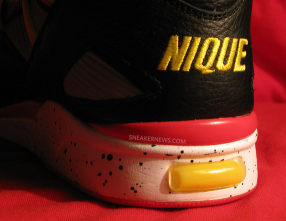 packer-shoes-x-reebok-nique-pump-omni-zone-teaser-3