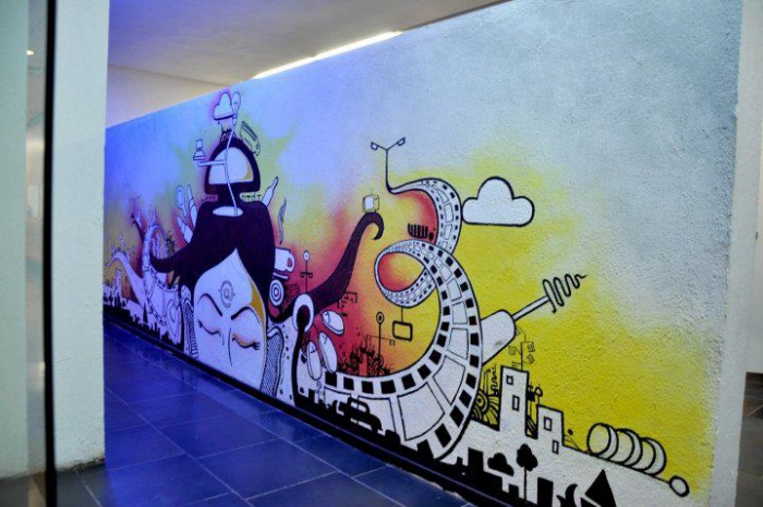 Vistaprint office Bombay wall mural