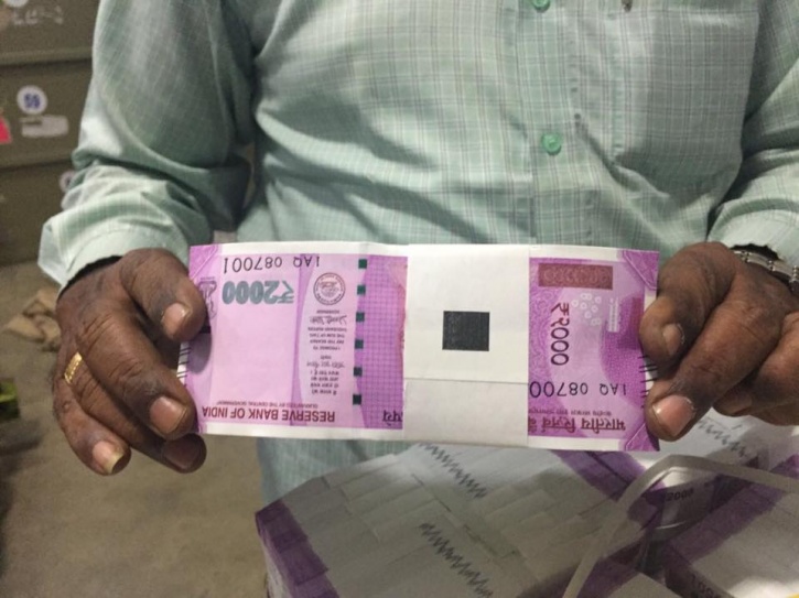 The Rs. 2000 Note Is Here, And It's A Bright Pink In Colour