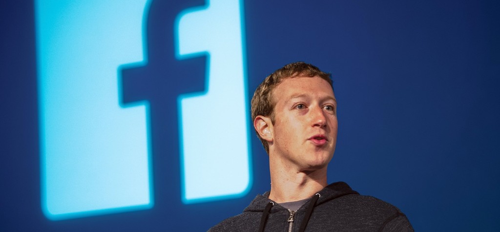 how much of facebook does mark zuckberg own