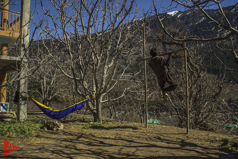 starting-up-offbeat-location-sneak-peak-4play-manali-hoffice-image-5