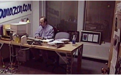 This Was Jeff Bezos’ First Office When Amazon Was Founded In 1994 This Was Jeff Bezos’ First Office When Amazon Was Founded In 1994